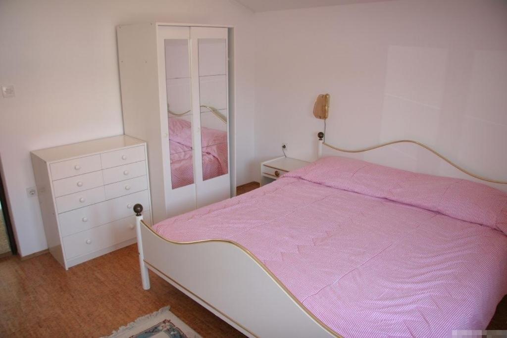 Apartment In Kukljica With Sea View, Terrace, Air Conditioning, Wi-Fi Exterior foto